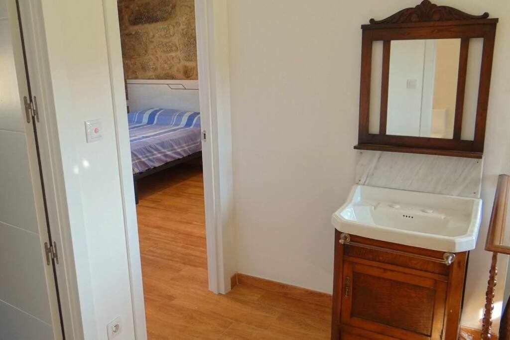 Cuberto Darriba Casa Restaurada En Canedo Carnota Exteriér fotografie